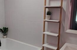 Apartament cu 3 camere, 63 mp, cu 2 bai si balcon mare, in zona Valea Garboului