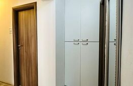 Apartament cu 3 camere decomandat, 70mp, boxa si loc de parcare - zona Craiter