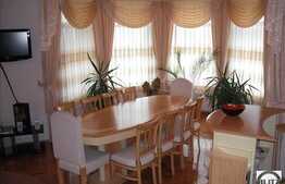 O Casa Ideala Pentru Locuit ! Finisaje Si Design Deosebit !