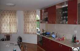 O Casa Ideala Pentru Locuit ! Finisaje Si Design Deosebit !