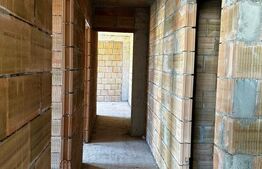 Apartament 3 camere, 2 Bai, Decomandat, 80 mp, Imobil Nou, Zona Rivus