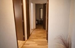 Casa individuala moderna cu panouri fotovoltaice, 600mp teren, 5 camere si garaj