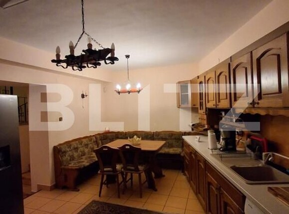 Casa de închiriat 6 camere Centrul Istoric - 186070CI | BLITZ Brașov | Poza4