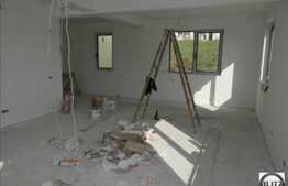 Parte triplex 165 mp utili, gradina 70 mp, semifinisat, zona Muzeul Etnografic