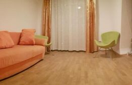 Apartament o cameră, 50 mp, parcare, zona Florilor