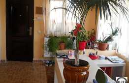 Casa la pret de apartament in Grigorescu!