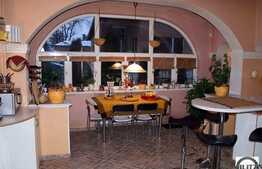 Casa din Grigorescu , Zona Exclusiva de Case. Finisaje Moderne !!