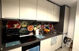 Apartament 2 camere, etaj intermediar, decomandat, zona centrala