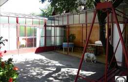 Casa individuala de vanzare situata in Gheorgheni. Zona linistita. Acces usor!