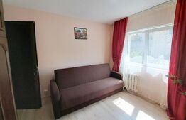 Apartament 4 camere, etaj intermediar, în Zorilor și parcare