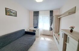 Apartament 4 camere, etaj intermediar, în Zorilor și parcare