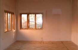 Casa demolabila/renovabila in Grigorescu, ideala activitate comerciala, 802 mp!