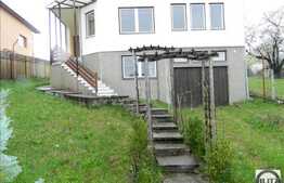 Casa spatioasa,  387 mp utili, D+P+M, 1500 mp teren!