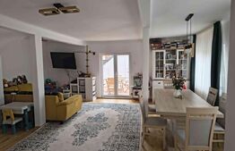 Apartament tip vilă, renovat complet, cu terasă și parcare – Baciu Regal