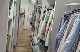 Apartament tip vilă, renovat complet, cu terasă și parcare – Baciu Regal