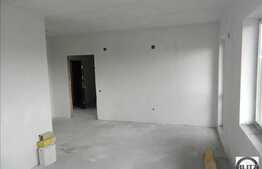 Apartament cu 4 camere, 122 mp, cu scara interioara, imobil nou din 2013