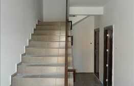 Apartament cu 4 camere, 122 mp, cu scara interioara, imobil nou din 2013