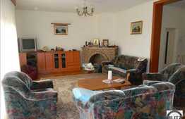 Casa insiruita, 360 mp utili si 1000 mp teren! Pozitie unica!