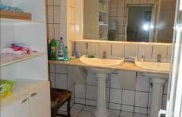 Casa insiruita, 360 mp utili si 1000 mp teren! Pozitie unica!