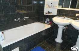 Casa insiruita, 360 mp utili si 1000 mp teren! Pozitie unica!