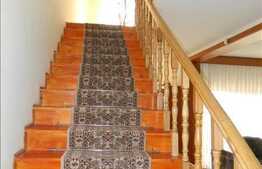 Casa insiruita, 360 mp utili si 1000 mp teren! Pozitie unica!