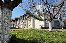 Casă de vânzare cu teren generos – la doar 15 minute de Brașov