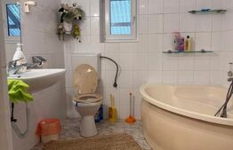 Casă de vânzare cu teren generos – la doar 15 minute de Brașov