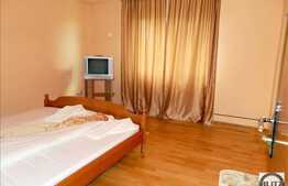 Casa de inchiriat cu 15 camere, 360 mp utili, ideala sediu firma