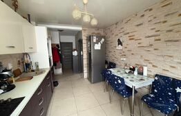 Apartament cu 2 camere si parcare, zona Tineretului.