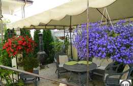 O casa in stil neoclasic. Gust, eleganta, caldura !