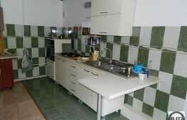 Casa 150 mp utili, cu front la 2 strazi