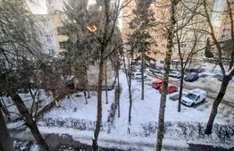 Apartament cu 3 camere decomandate în Mănăștur, zona Big, etaj 3 din 4