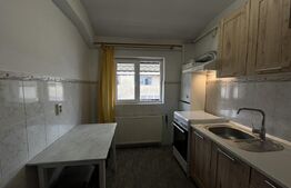 Apartament 2 camere, decomandate, 49 mp, zona Florilor