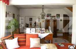 Casa de vanzare individuala cu 380 mp utili in zona centrala.