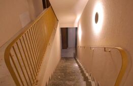 Apartament cu 2 cam,41 mp,etaj 2,cu balcon, lift si parcare, in zona Tineretului