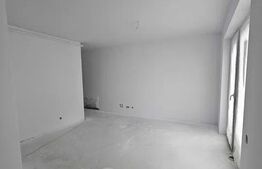 Apartament cu 2 cam,41 mp,etaj 2,cu balcon, lift si parcare, in zona Tineretului