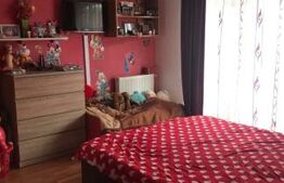 Apartament cu 2 cam, 52 mp, etaj 3, cu 2 balcoane si parcare ,in zona Eroilor