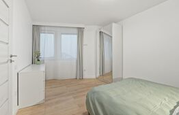 Apartament 2 camere, Europa, zona Mercedes Benz, parcare