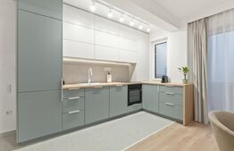 Apartament 2 camere, Europa, zona Mercedes Benz, parcare