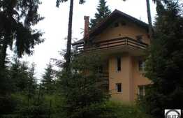 Cadru NATURAL de exceptie PENTRU IUBITORII DE MUNTE !!!