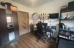 Apartament 3 camere, 57 mp, parcare, boxa, intermediar, zona Stejarului