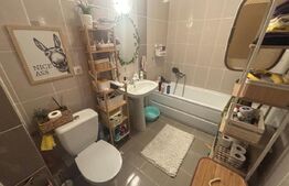 Apartament 3 camere, 57 mp, parcare, boxa, intermediar, zona Stejarului