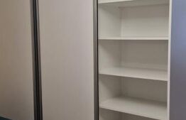 Apartament cu 2 camere, mobilat, parcare, zona Vivo