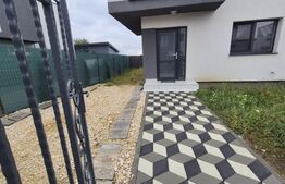 Triplex -Sanpetru ,2 camere, teren 115 mp ,1 bai luminoasa, intabulata