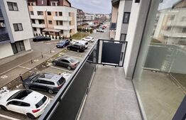 Apartament 3 camere, Tractorul/loc parcare