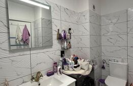 Apartament cu 2 cam, 47 mp, etajul 3, terasa, lift si parcare, zona Eroilor