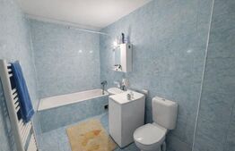 Apartament 2 camere, decomandat, etaj intermediar, zona Terra