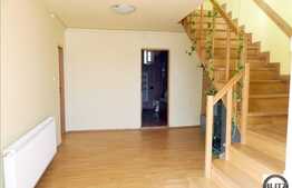 2 case de vanzare in aceeasi curte, 260 mp + 70 mp utili