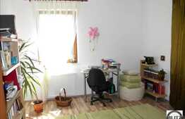 Casa de vanzare 210 mp utili, partial mobilata!