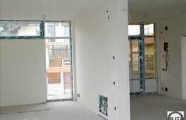 Casa de vanzare 245 mp + teren 520 mp!